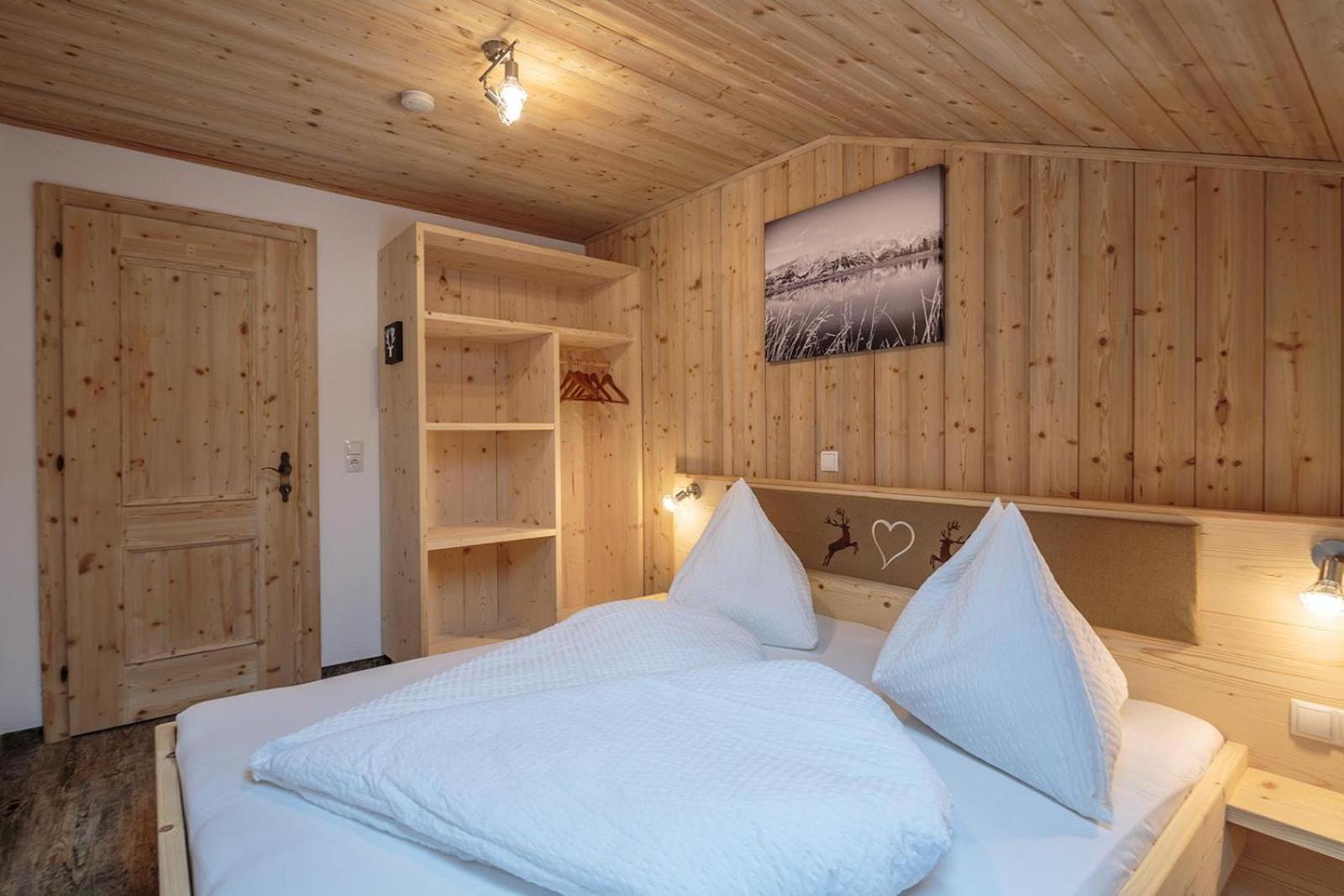 Gruenholz * Itter