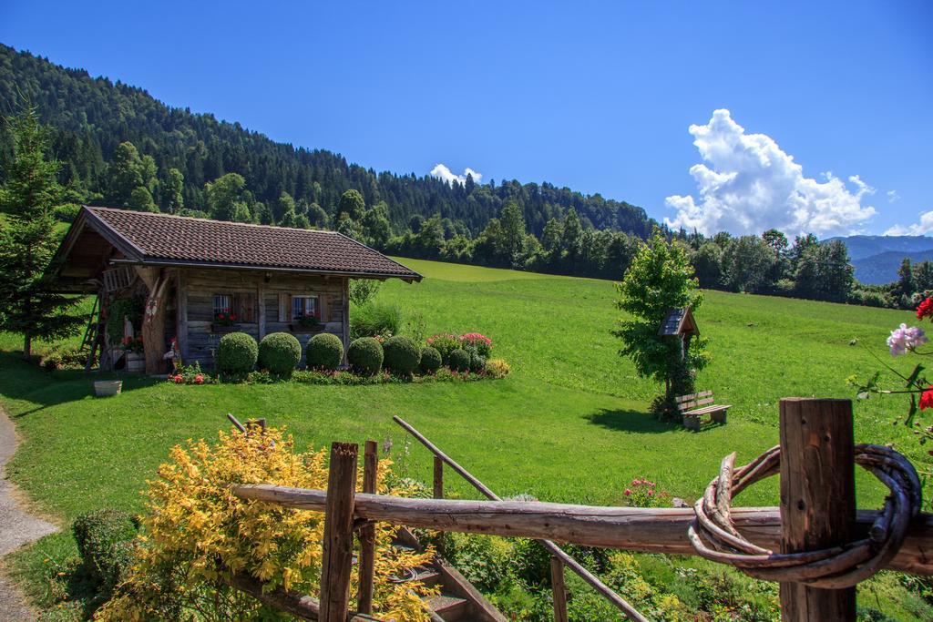 Gruenholz * Itter